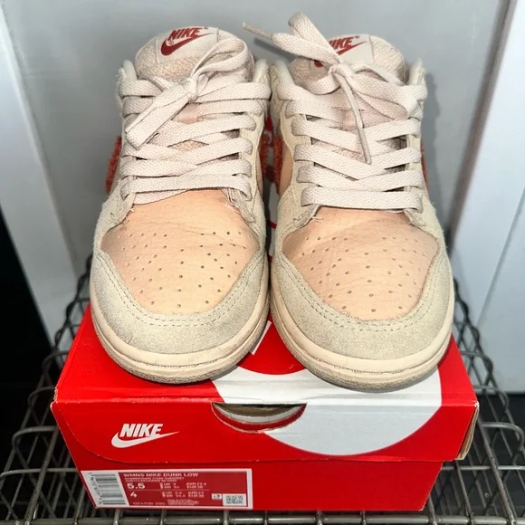 Women’s Nike Dunk Low - size W5.5 - Picture 4 of 5